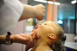 Campanha Nacional de Vacinação contra pólio e sarampo começa na segunda
