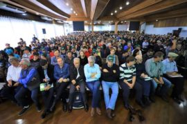 Governo do Paraná promove fórum sobre aftosa em Curitiba