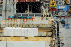 Klabin embarca 46 mil toneladas de celulose pelo Porto de Paranaguá